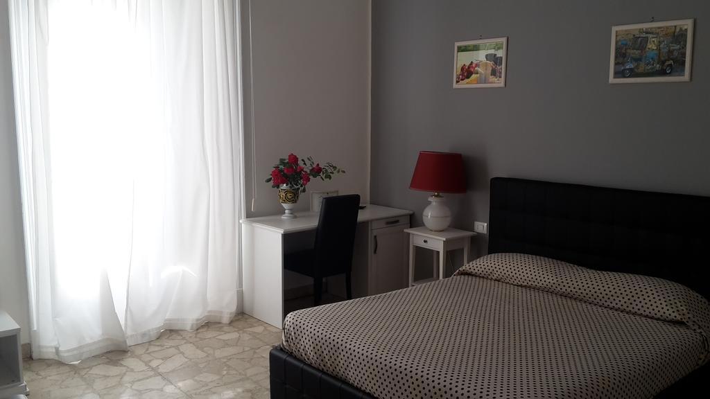 Gualtiero Camere&Suite Caltagirone Exterior foto
